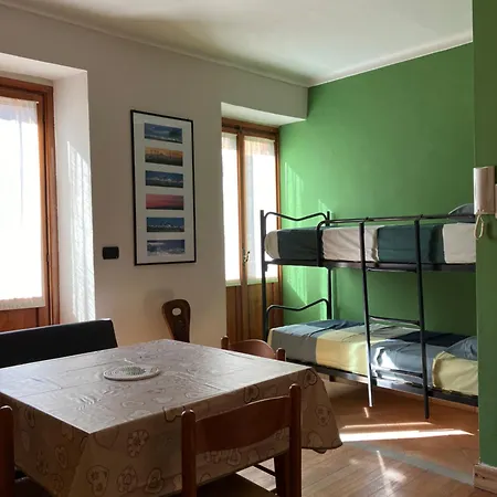 Apartment Serenella Maison 2 *